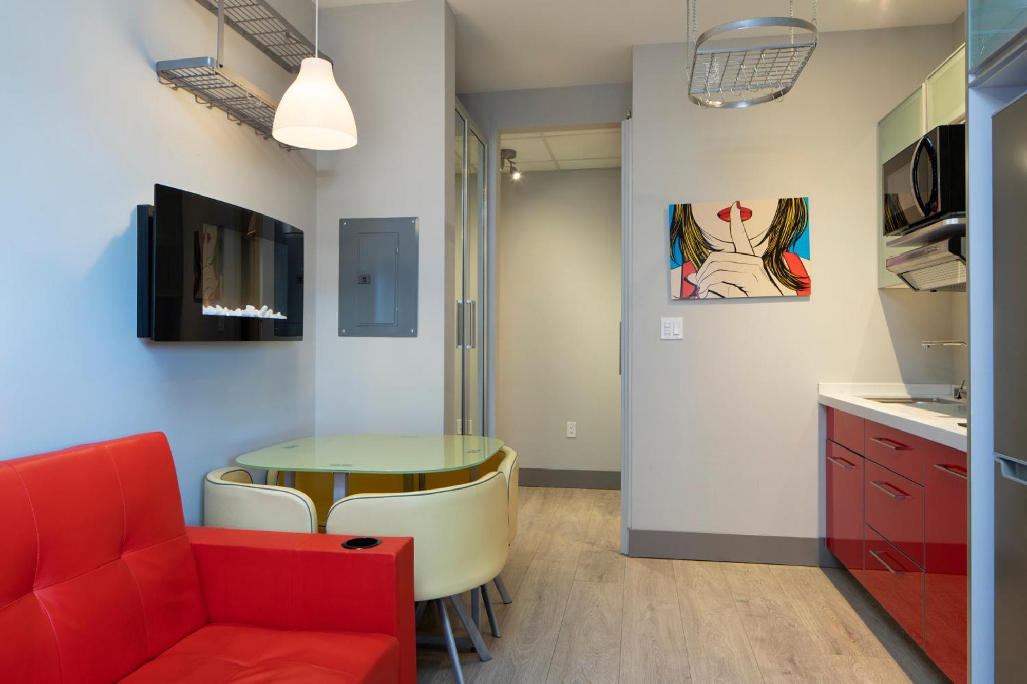 Micro Boutique Living Вулфвілл Номер фото
